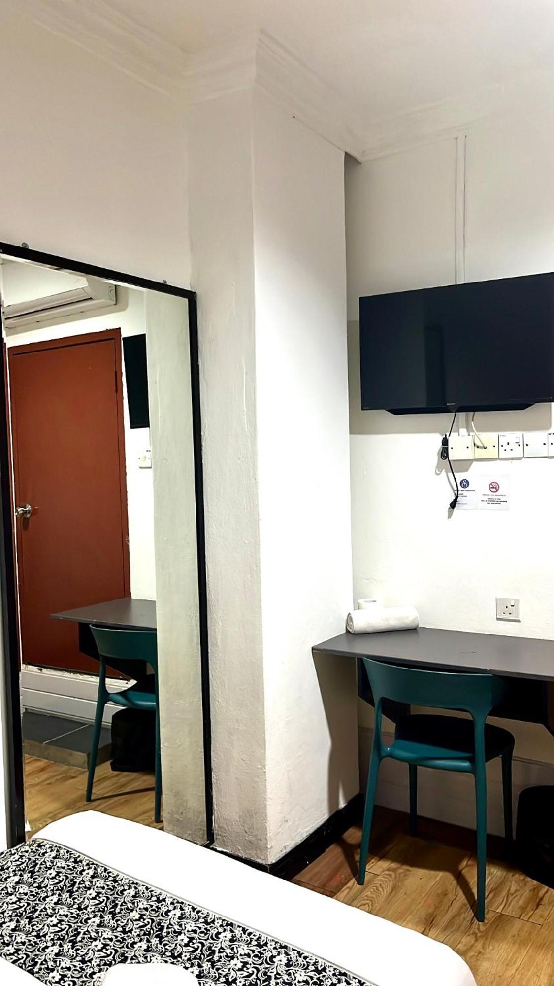 קוטה קינבלו Switz Paradise Hotel - 5 Minute Walk To Centre Point And 10 Minute Walk To Waterfront- מראה חיצוני תמונה